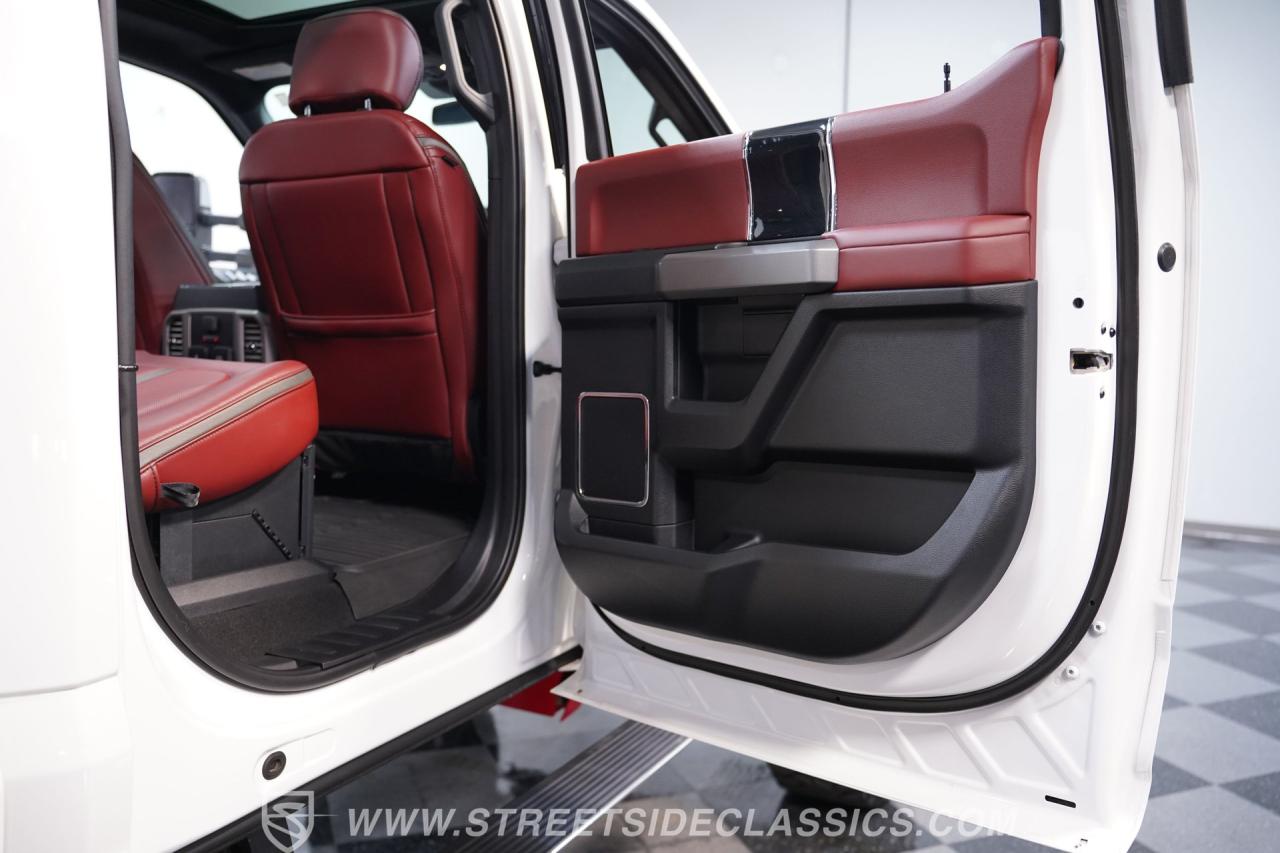 2021 Ford F-350  Platinum Crew Cab 4X4