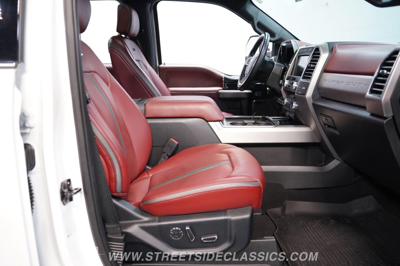 2021 Ford F-350  Platinum Crew Cab 4X4