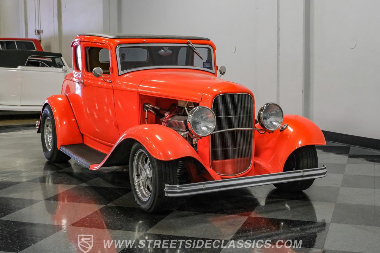 1932 Ford 5-Window Coupe Streetrod