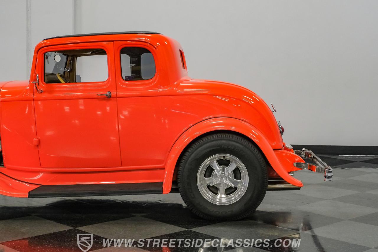 1932 Ford 5-Window Coupe Streetrod