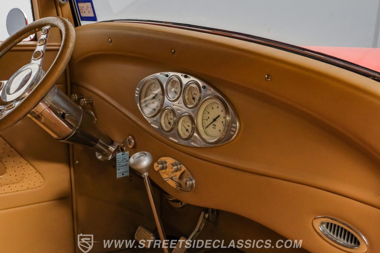 1932 Ford 5-Window Coupe Streetrod