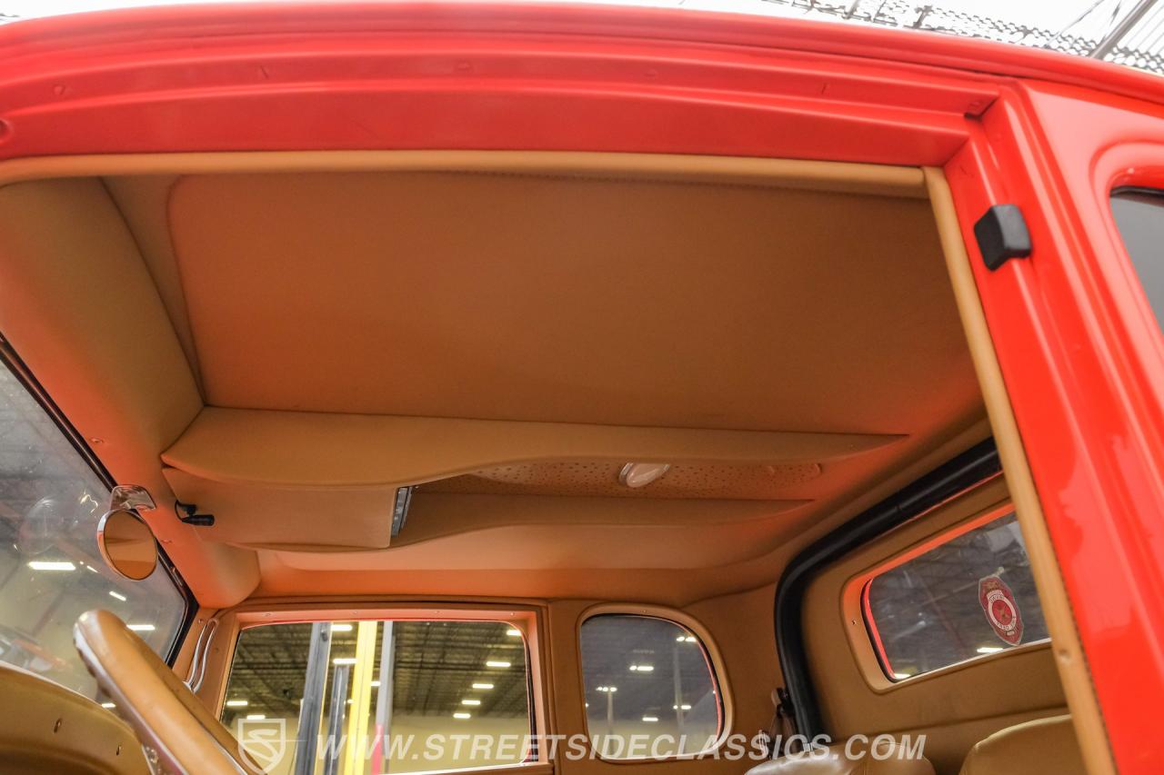 1932 Ford 5-Window Coupe Streetrod