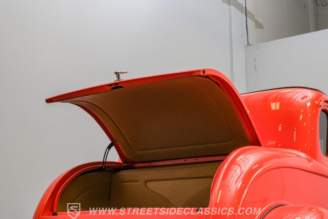 1932 Ford 5-Window Coupe Streetrod