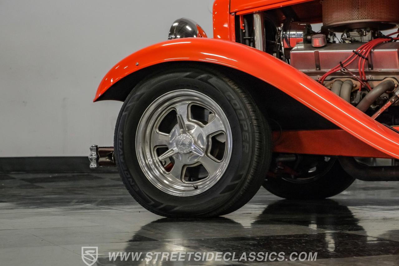 1932 Ford 5-Window Coupe Streetrod