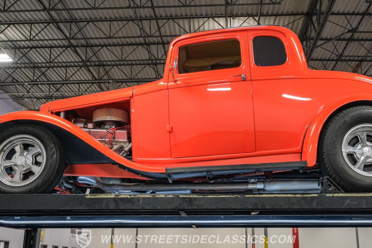 1932 Ford 5-Window Coupe Streetrod