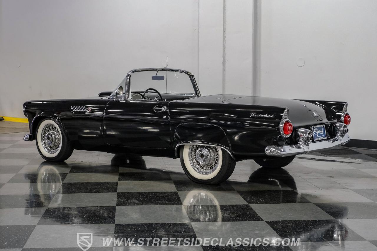 1955 Ford Thunderbird