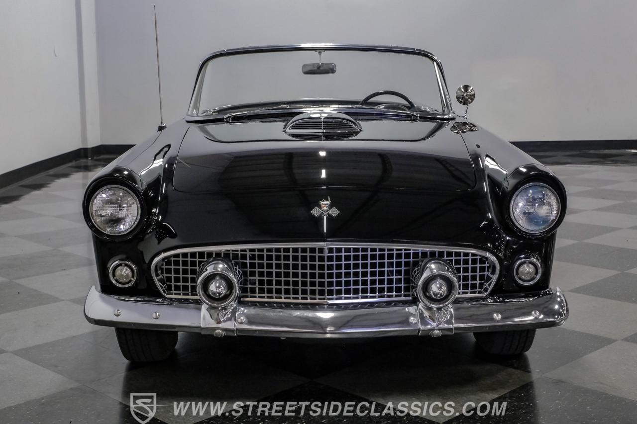 1955 Ford Thunderbird