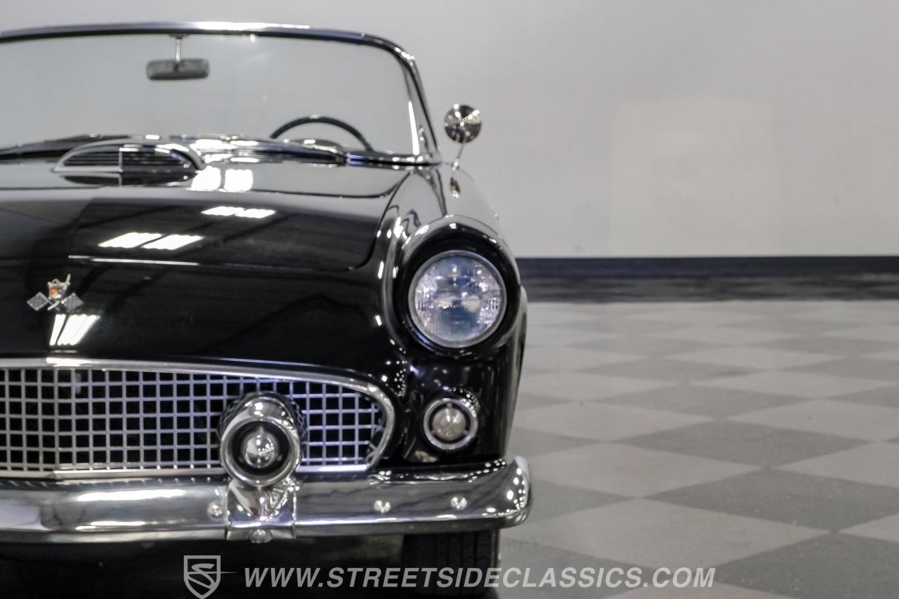 1955 Ford Thunderbird