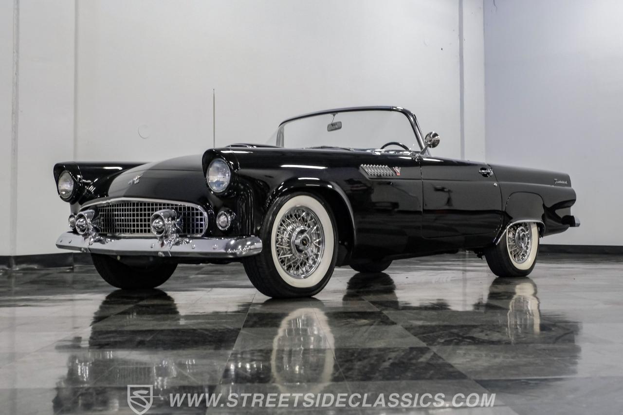 1955 Ford Thunderbird
