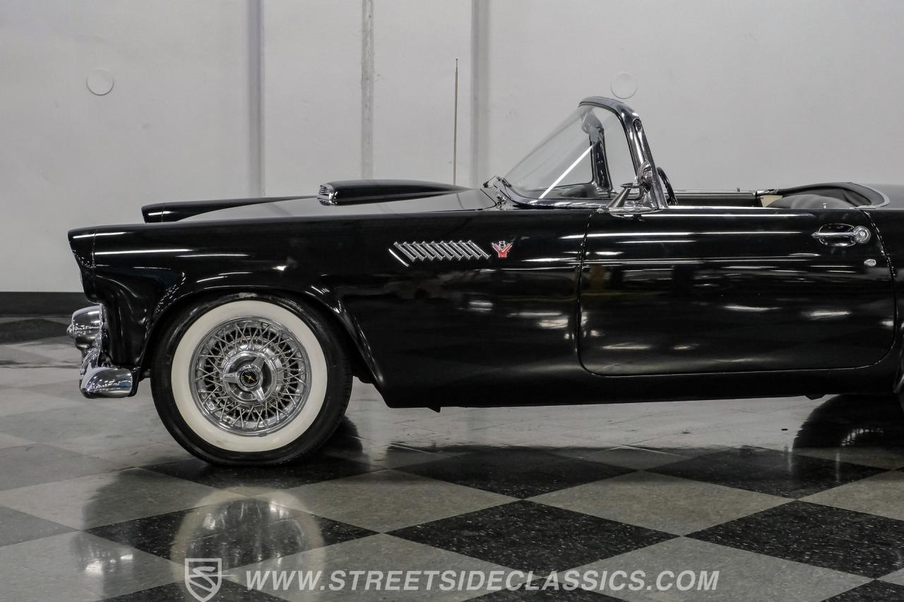 1955 Ford Thunderbird