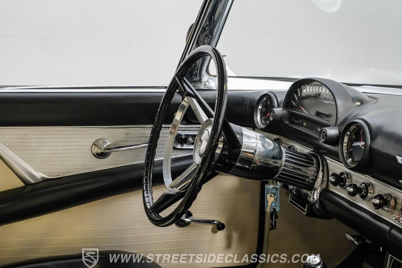 1955 Ford Thunderbird