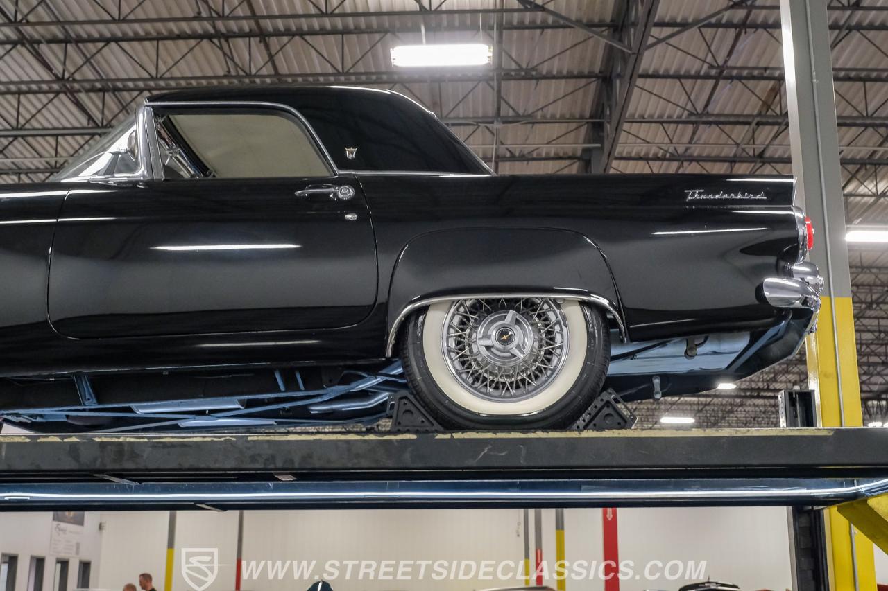 1955 Ford Thunderbird
