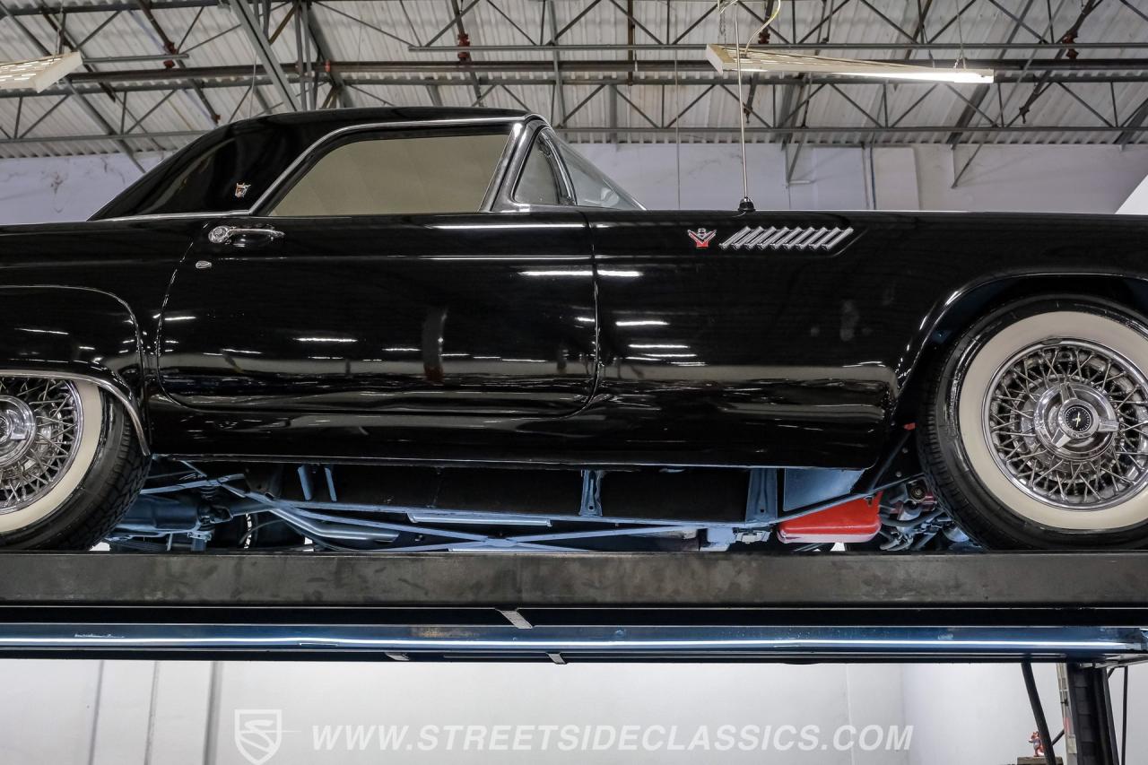 1955 Ford Thunderbird