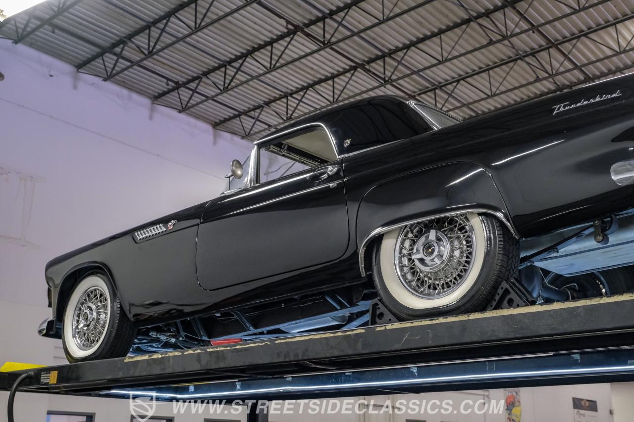 1955 Ford Thunderbird