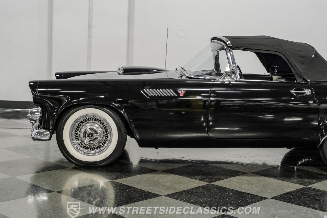 1955 Ford Thunderbird