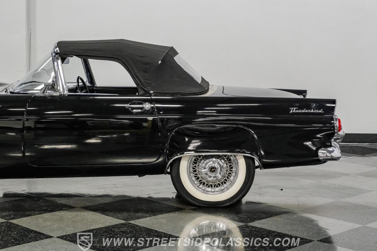 1955 Ford Thunderbird