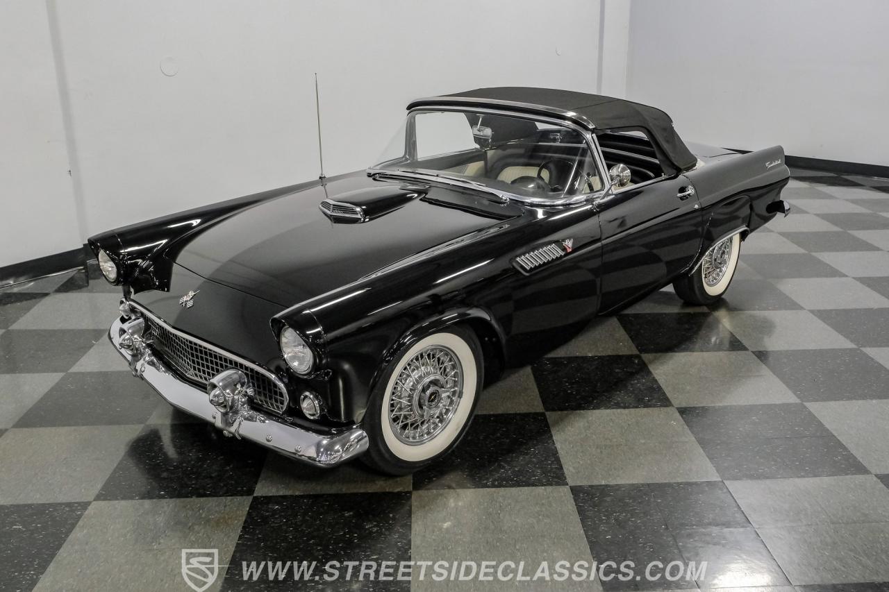 1955 Ford Thunderbird
