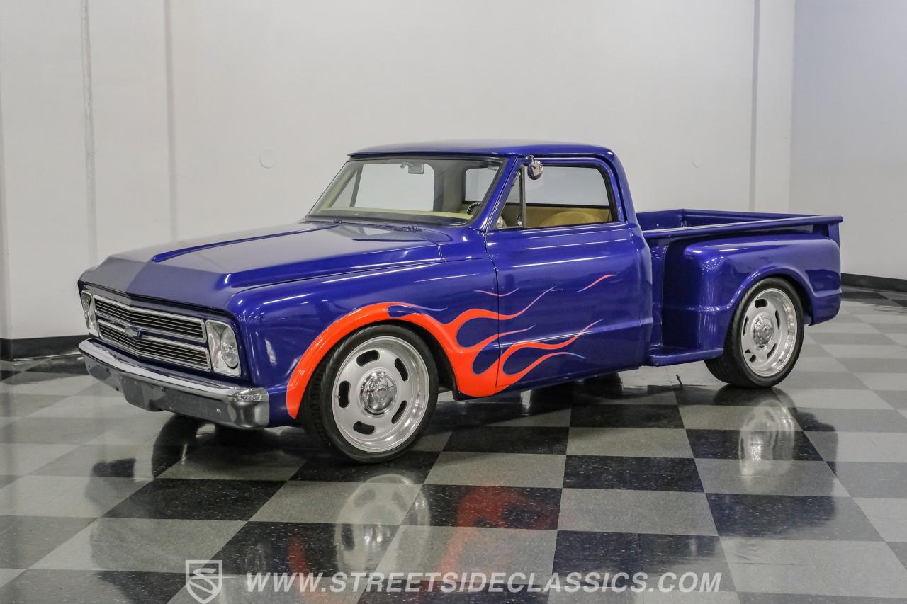 1968 Chevrolet C10 Custom Stepside