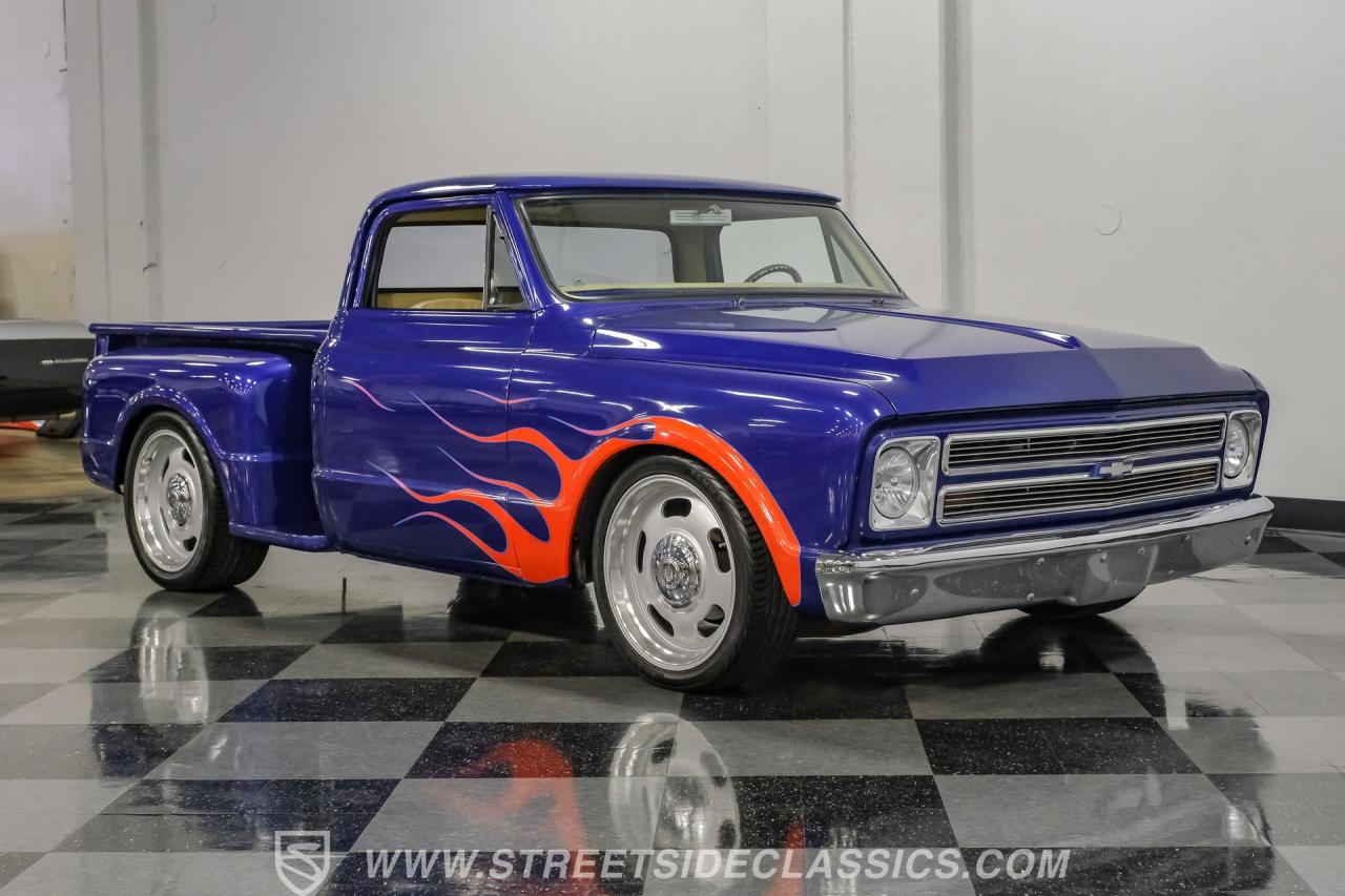 1968 Chevrolet C10 Custom Stepside