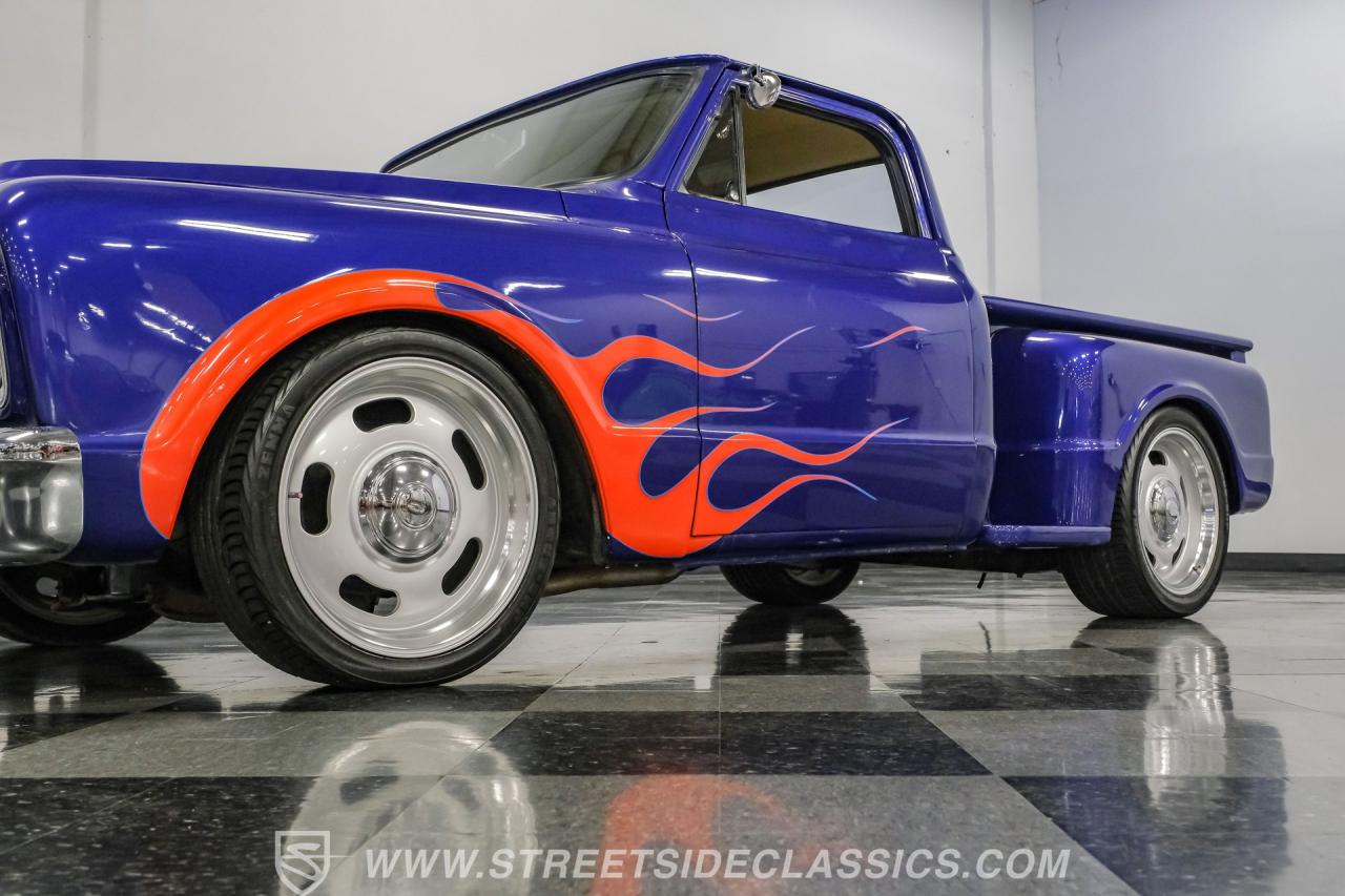 1968 Chevrolet C10 Custom Stepside