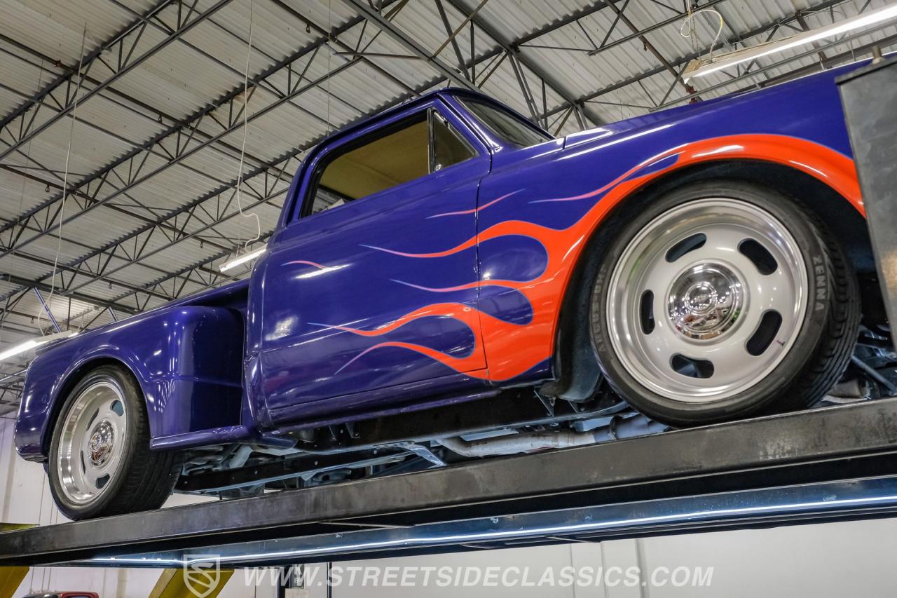 1968 Chevrolet C10 Custom Stepside