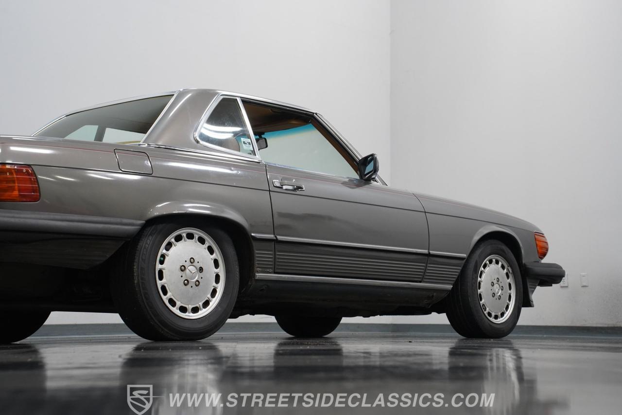 1986 Mercedes - Benz 560SL