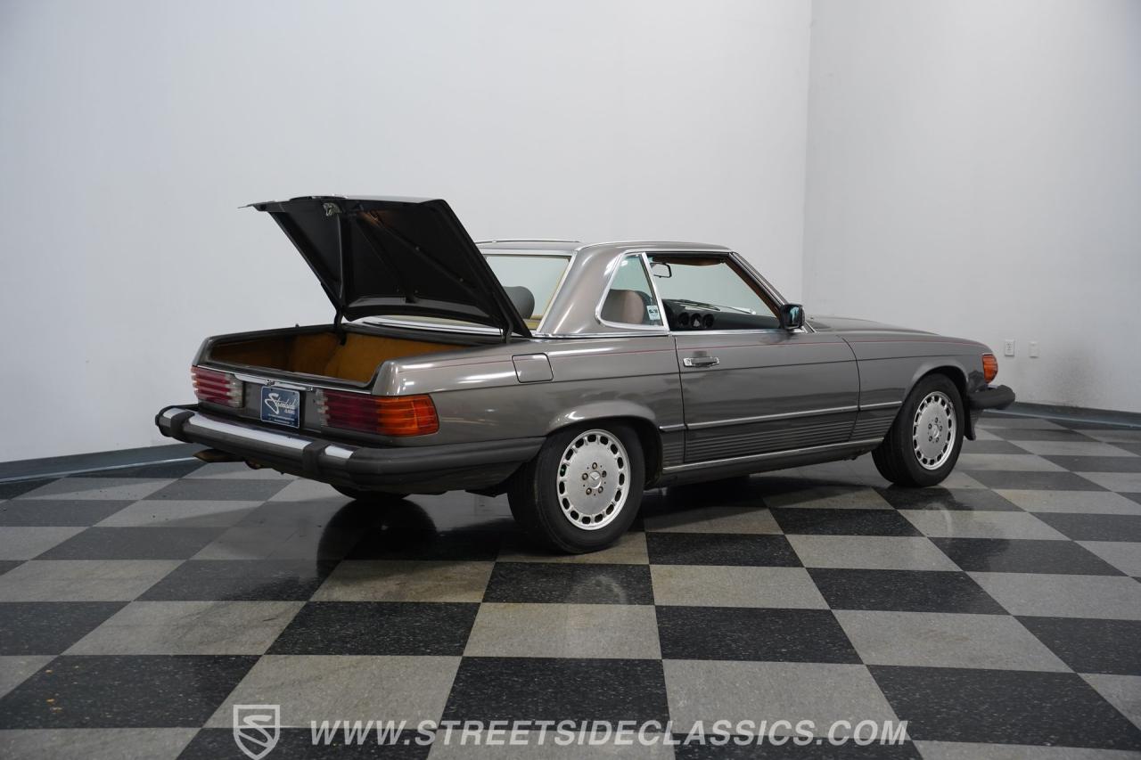 1986 Mercedes - Benz 560SL