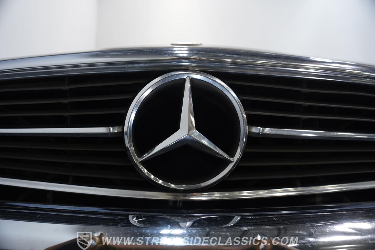 1986 Mercedes - Benz 560SL