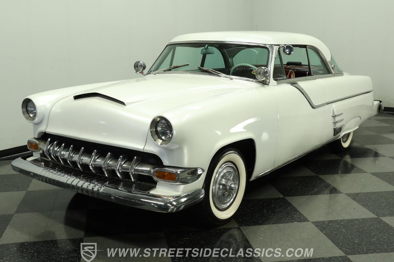 1954 Mercury Monterey