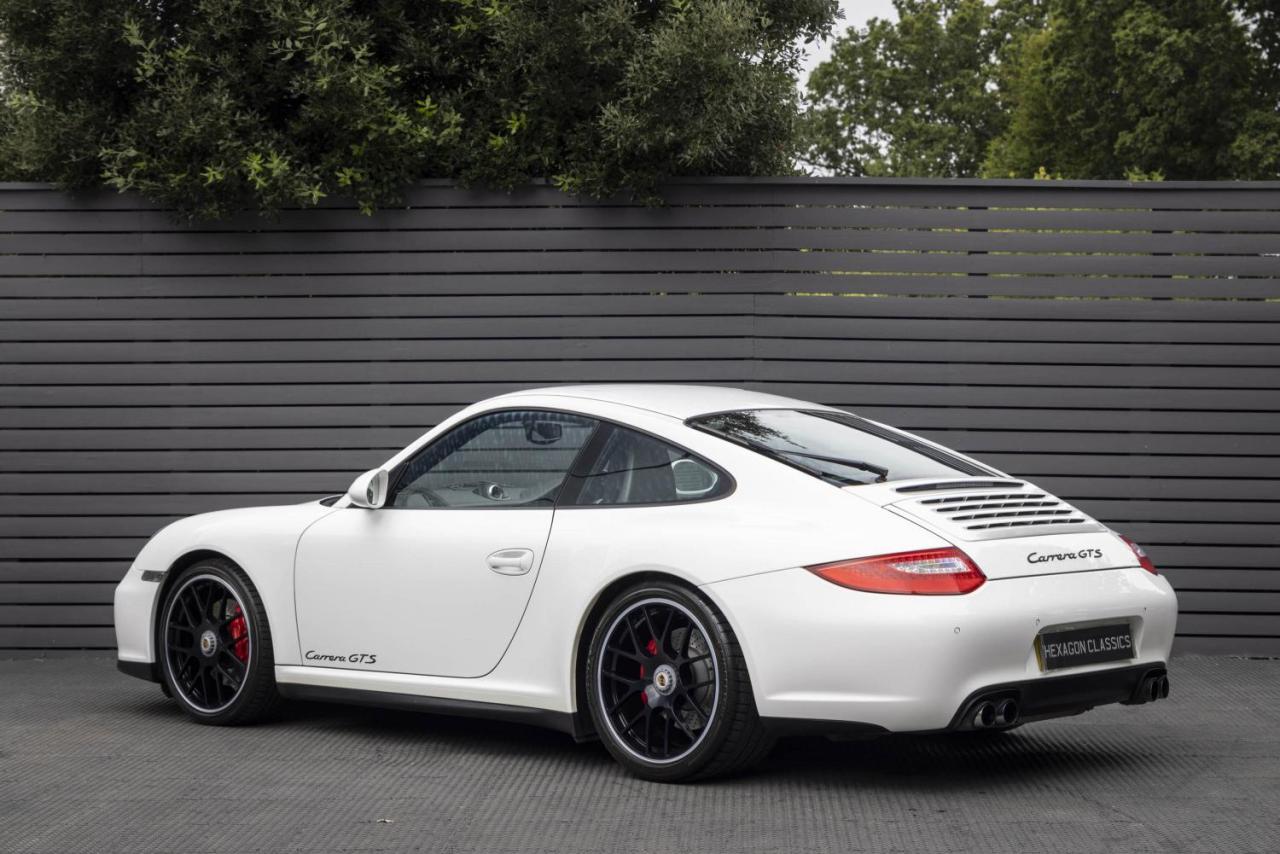 2011 Porsche 911 (997.2) CARRERA GTS PDK COUPE