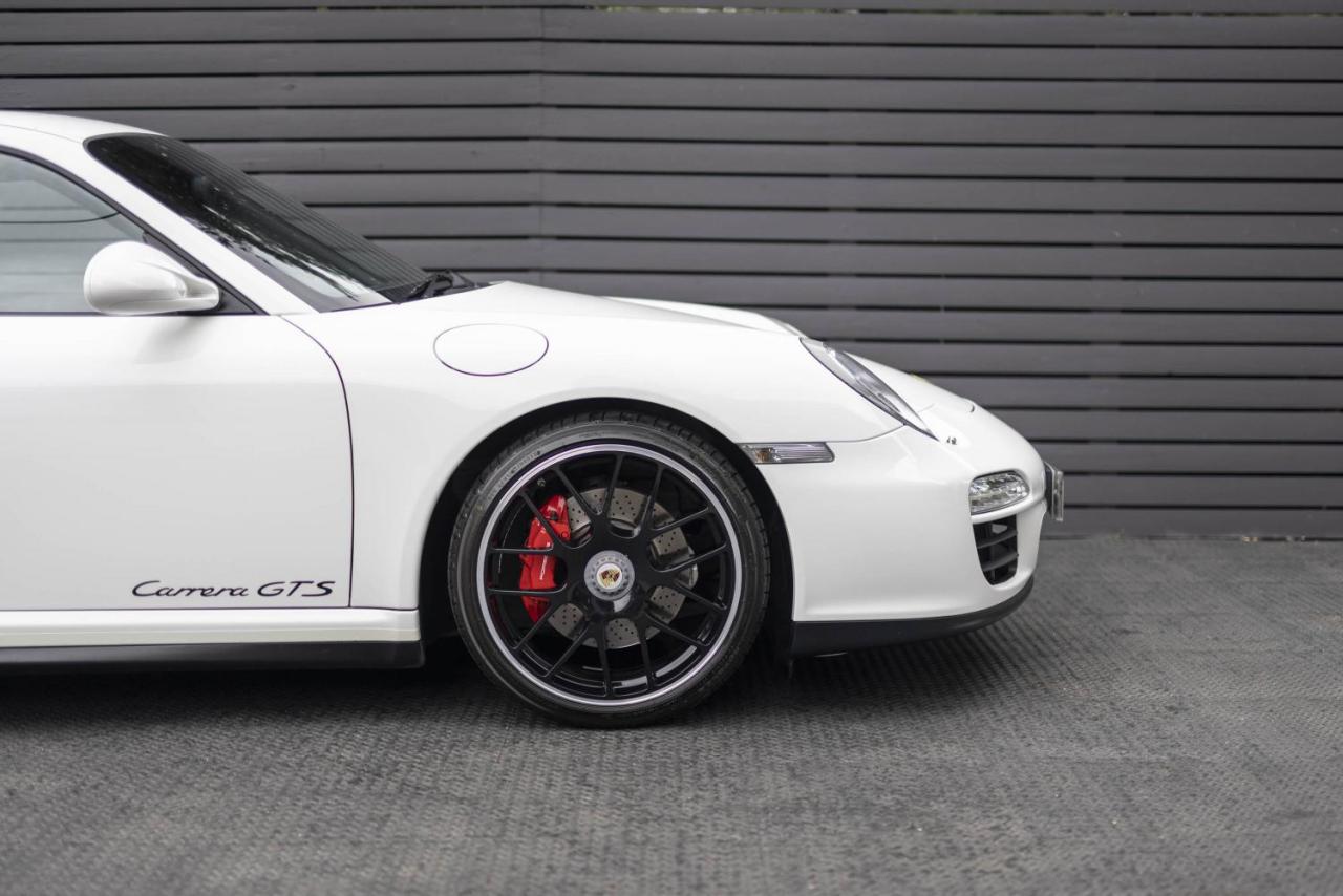 2011 Porsche 911 (997.2) CARRERA GTS PDK COUPE