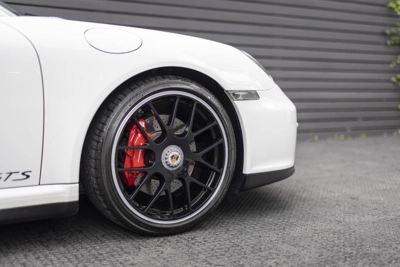 2011 Porsche 911 (997.2) CARRERA GTS PDK COUPE