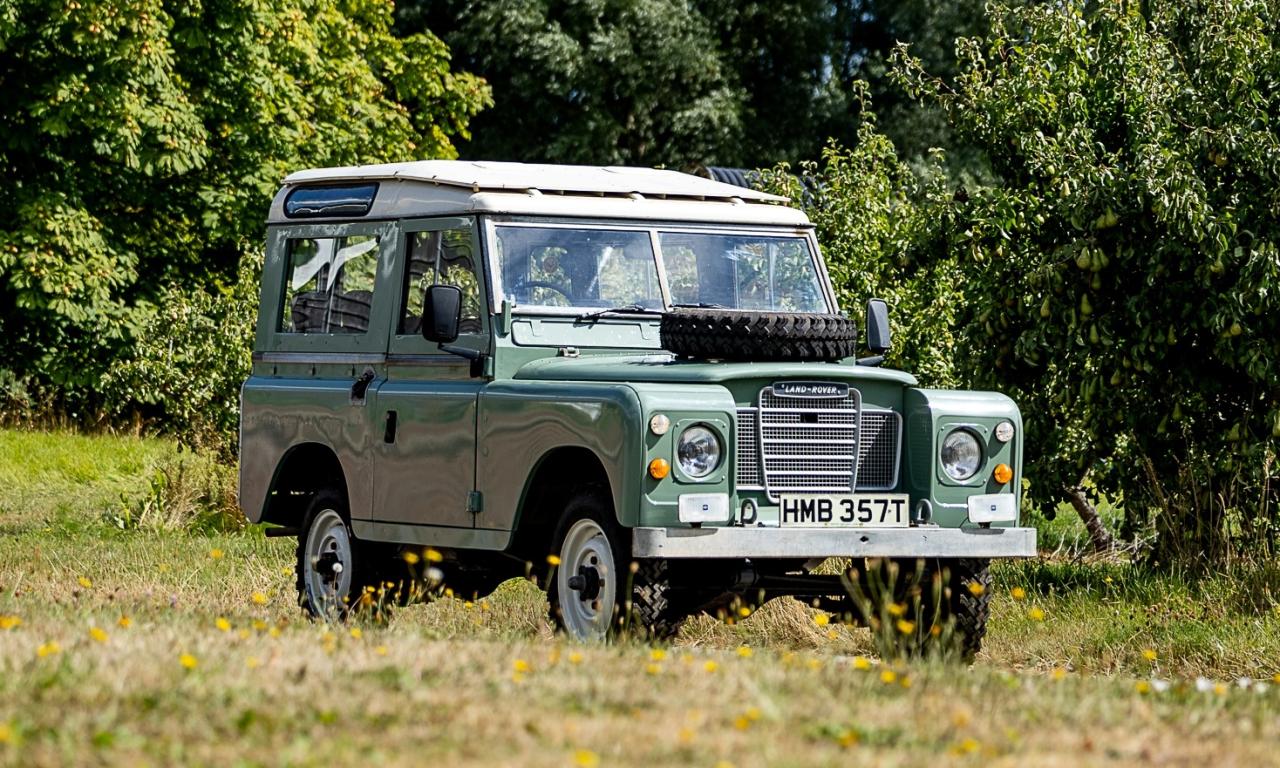 1978 Land Rover Series III 88 Factory Station Wagon