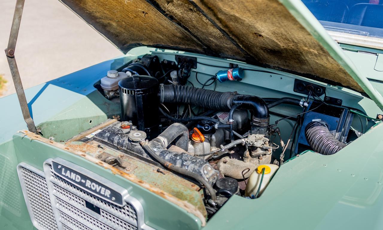 1978 Land Rover Series III 88 Factory Station Wagon