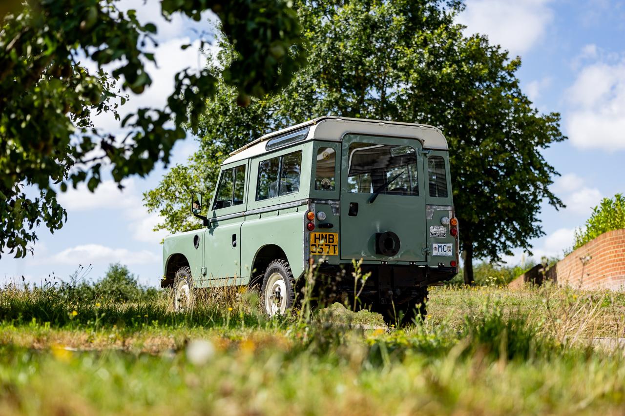 1978 Land Rover Series III 88 Factory Station Wagon