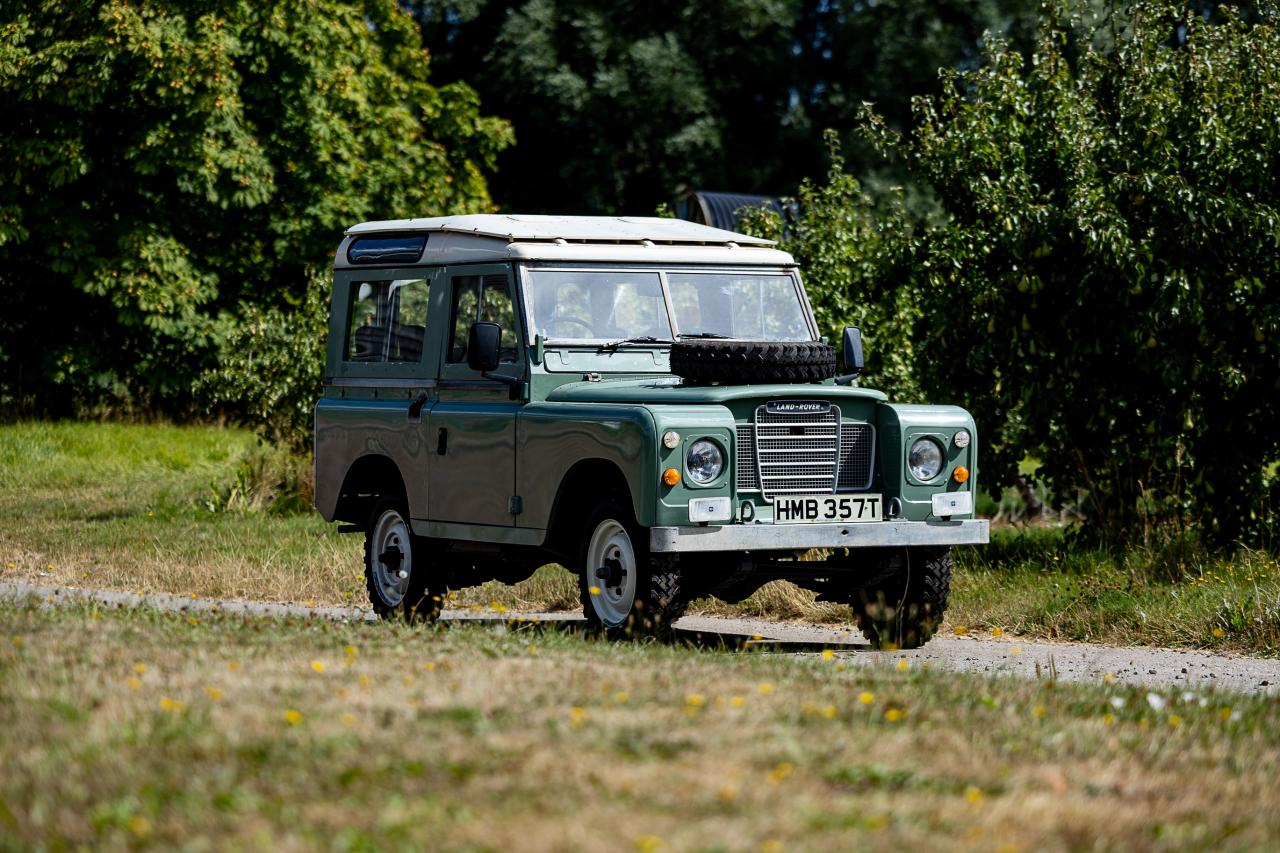 1978 Land Rover Series III 88 Factory Station Wagon