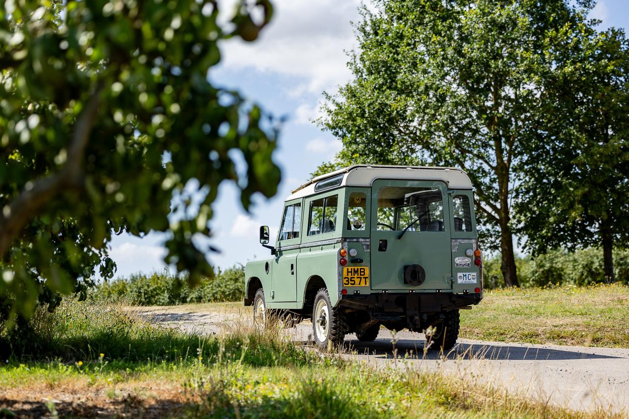 1978 Land Rover Series III 88 Factory Station Wagon
