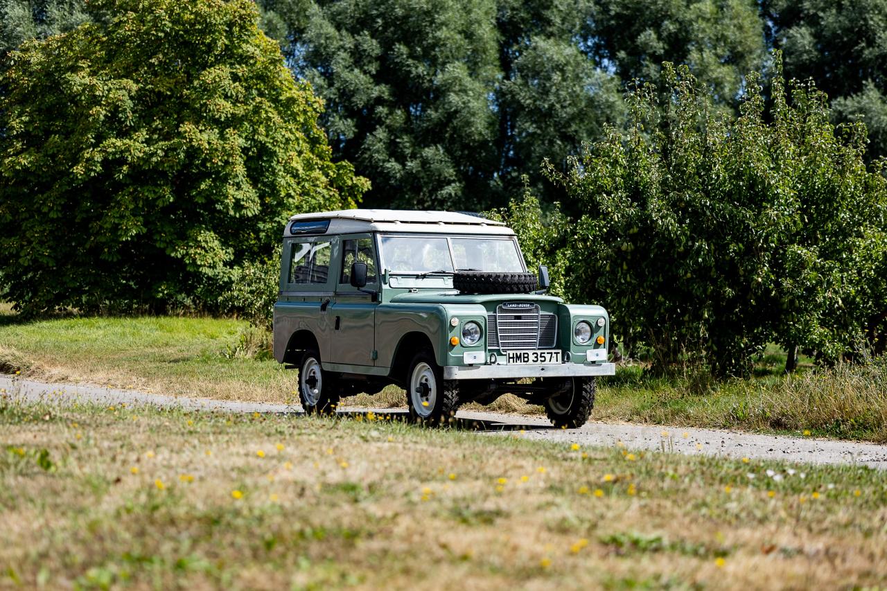 1978 Land Rover Series III 88 Factory Station Wagon