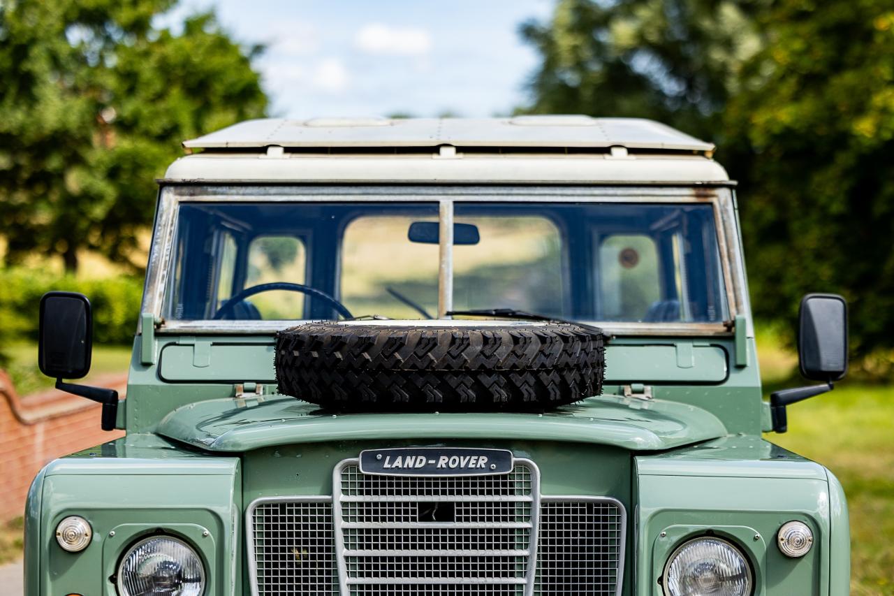1978 Land Rover Series III 88 Factory Station Wagon