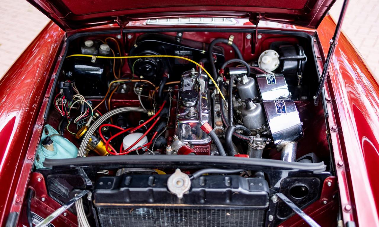 1971 MG B
