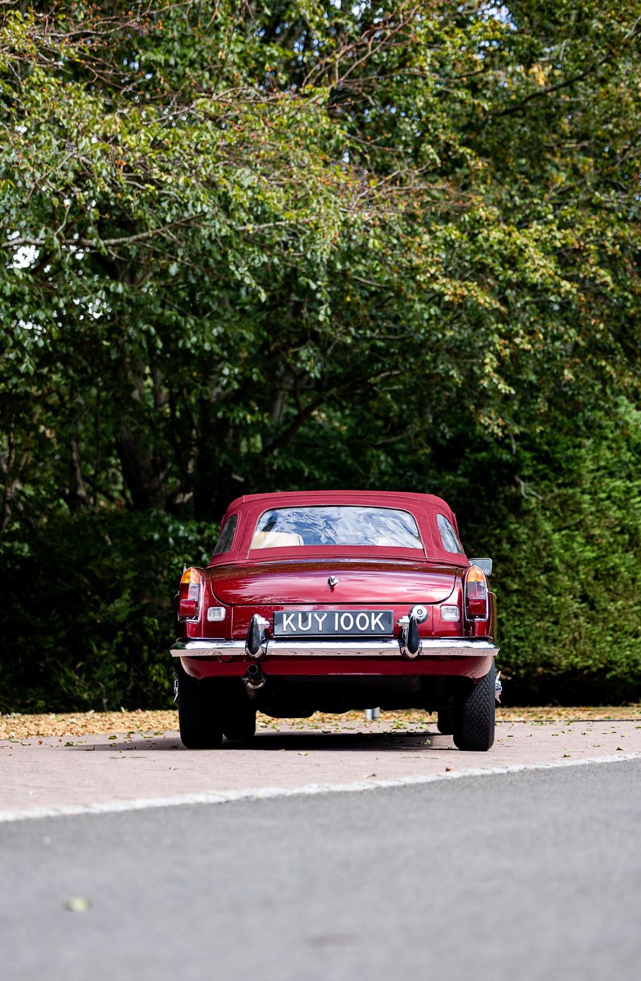 1971 MG B