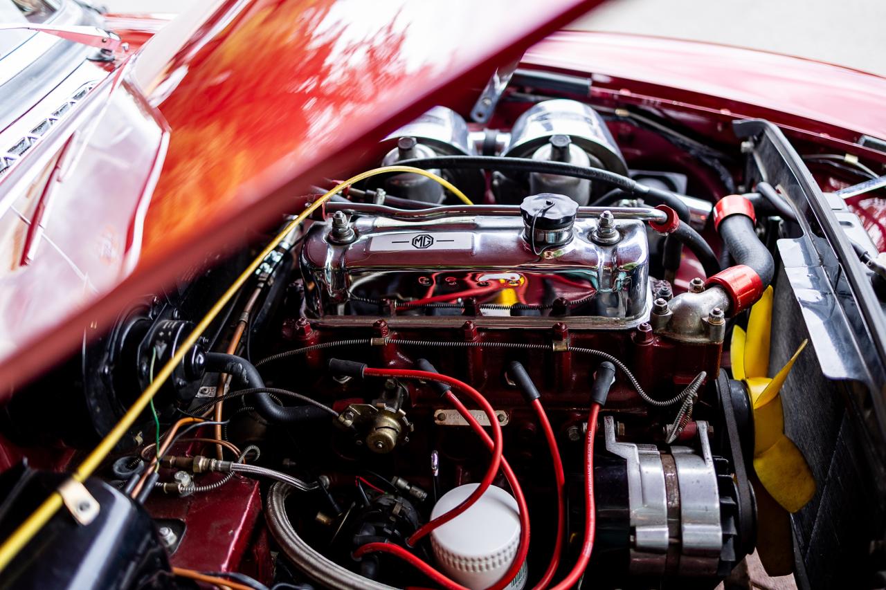1971 MG B