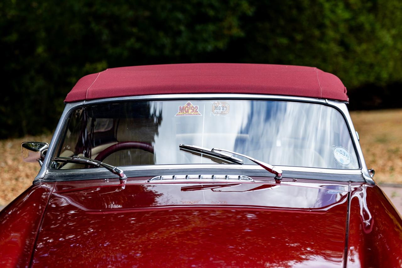 1971 MG B