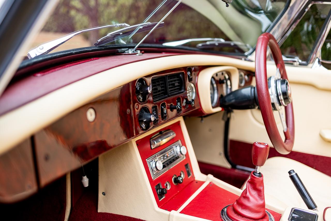 1971 MG B