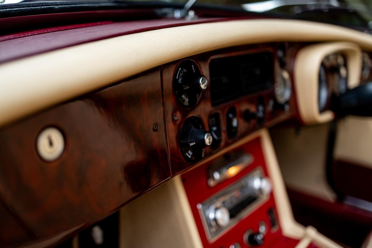 1971 MG B