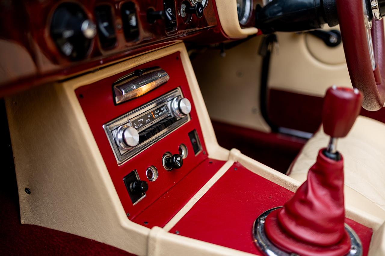 1971 MG B