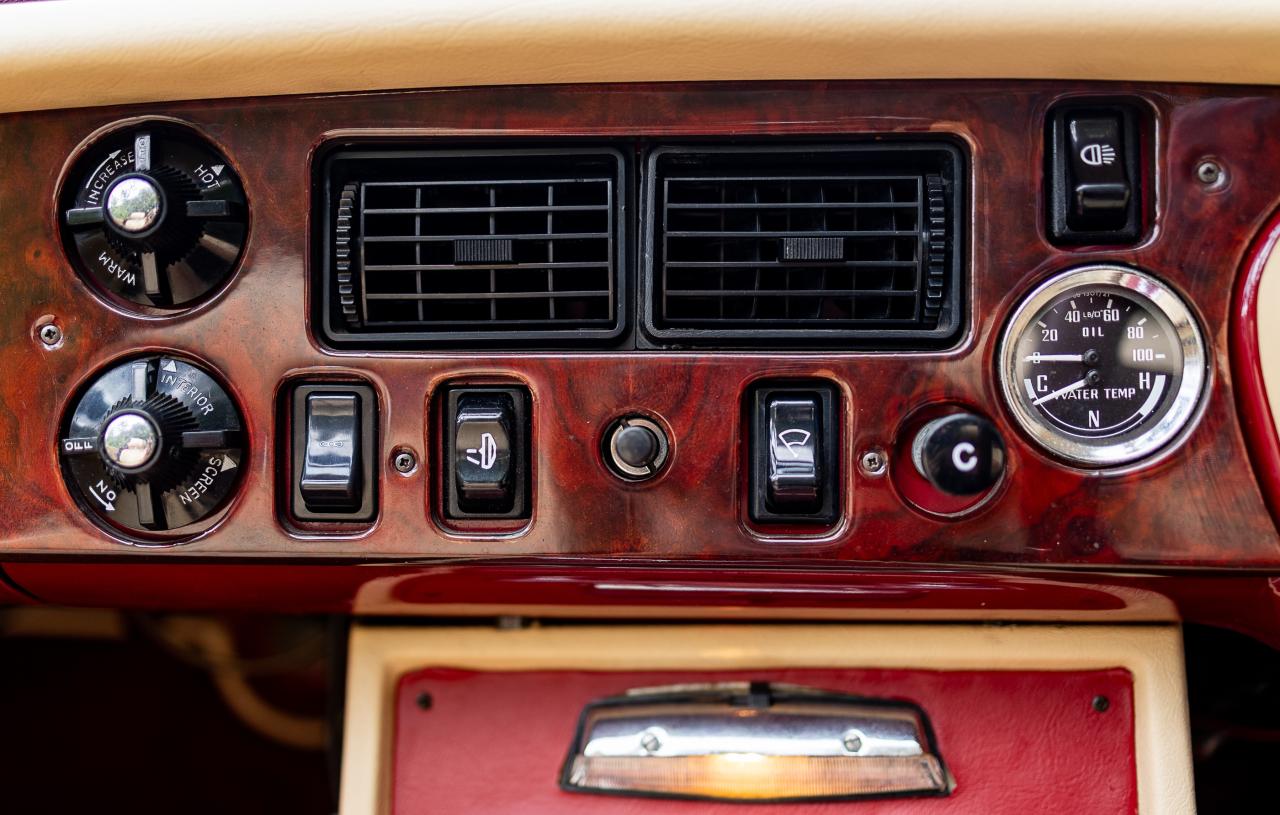 1971 MG B