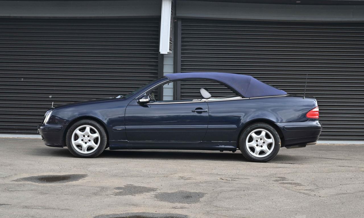 2002 Mercedes - Benz CLK 230 Avantgarde Kompressor