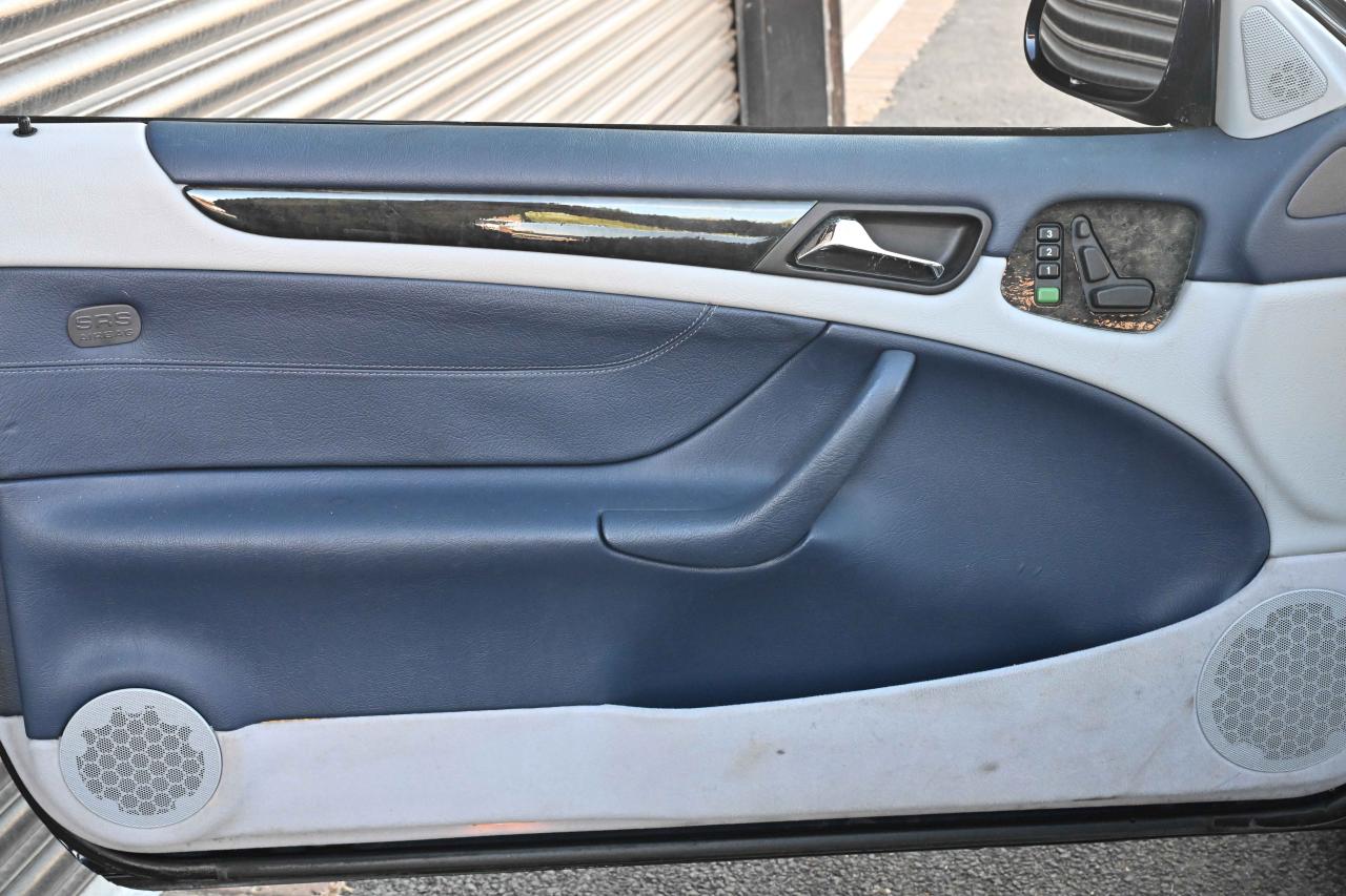 2002 Mercedes - Benz CLK 230 Avantgarde Kompressor