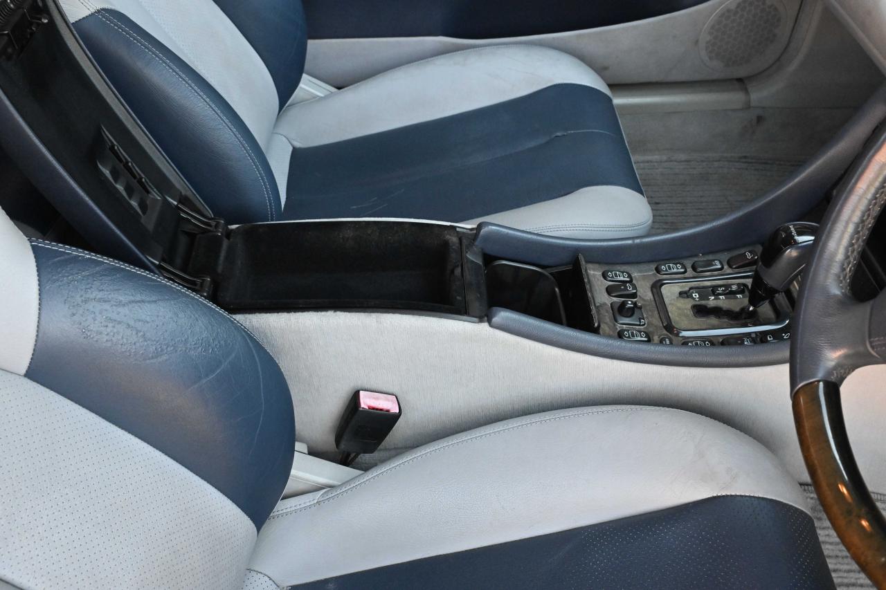 2002 Mercedes - Benz CLK 230 Avantgarde Kompressor